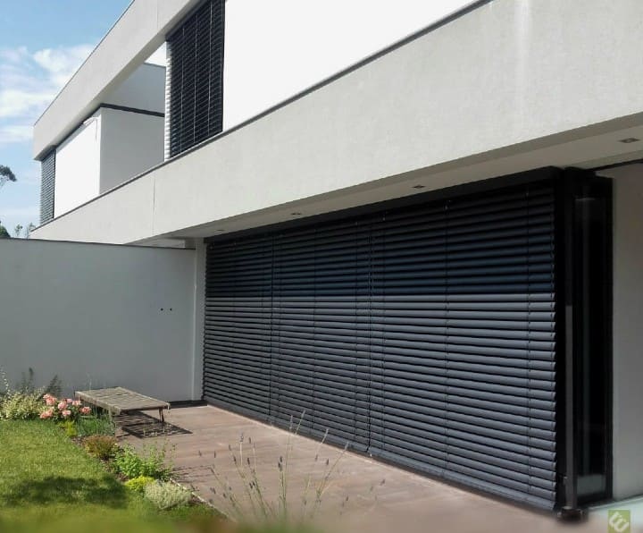 estores metálicos exteriores